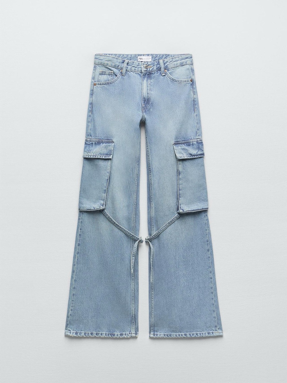 ZARA MID RISE TRF CARGO JEANS SIZE 2